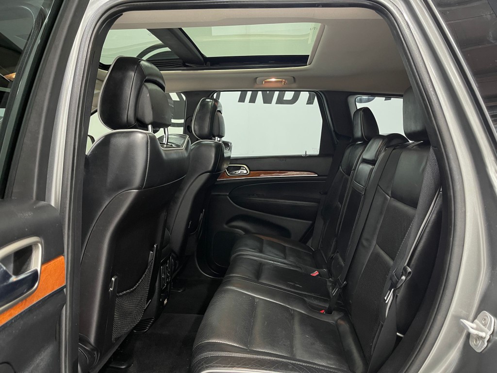 2012 Jeep Grand Cherokee Image 29