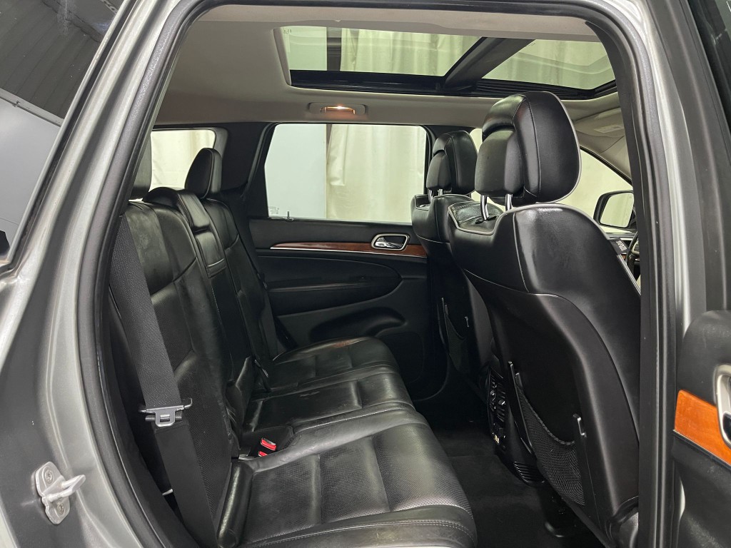 2012 Jeep Grand Cherokee Image 30