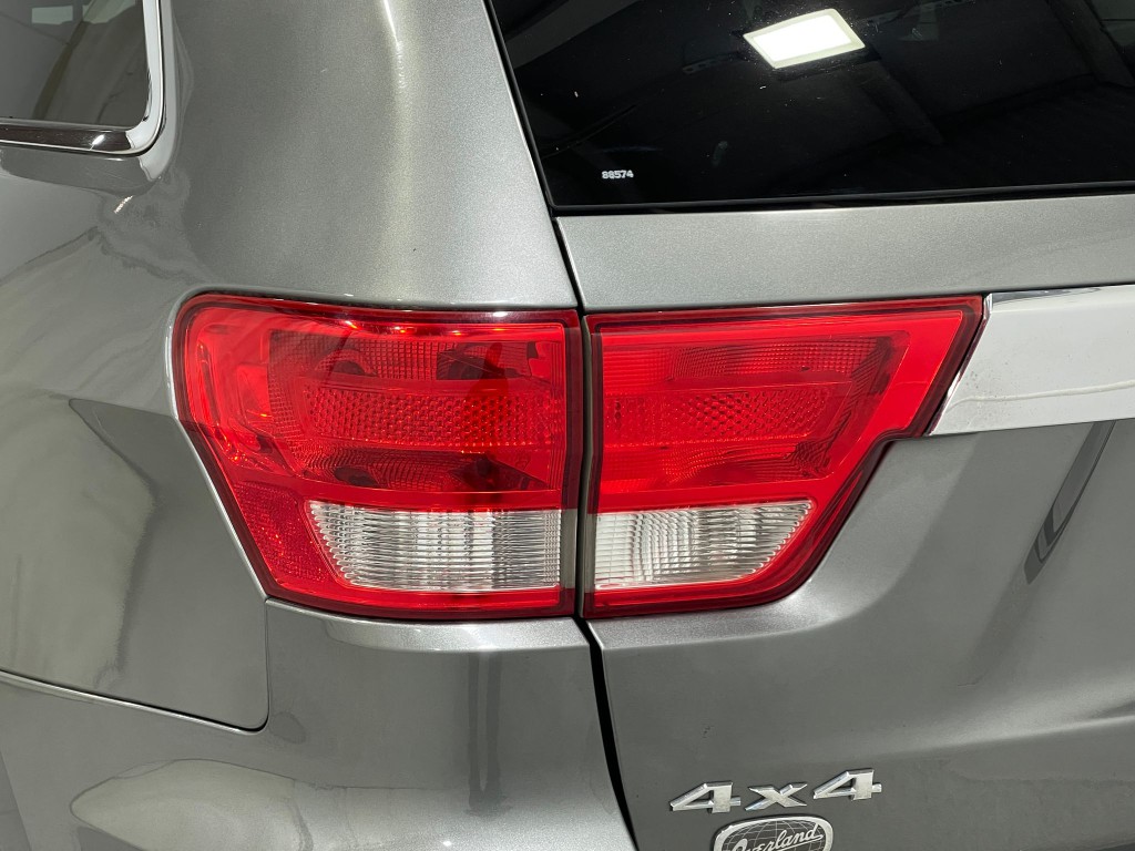 2012 Jeep Grand Cherokee Image 33