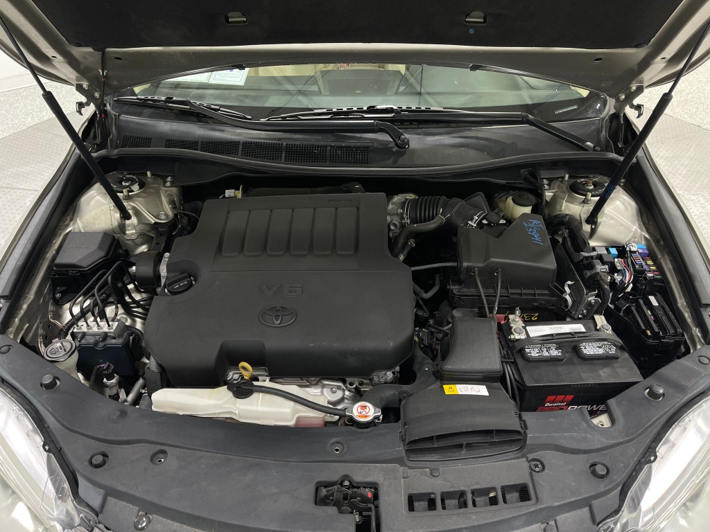 2017 Toyota Camry Image 23