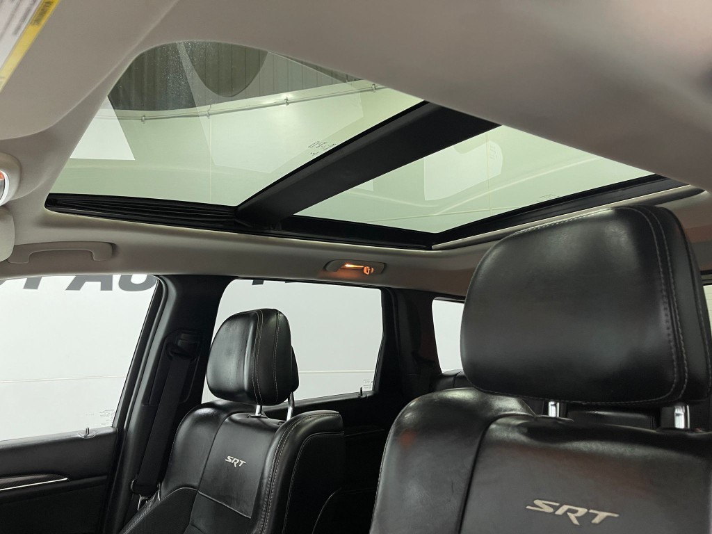 2013 Jeep Grand Cherokee Image 12