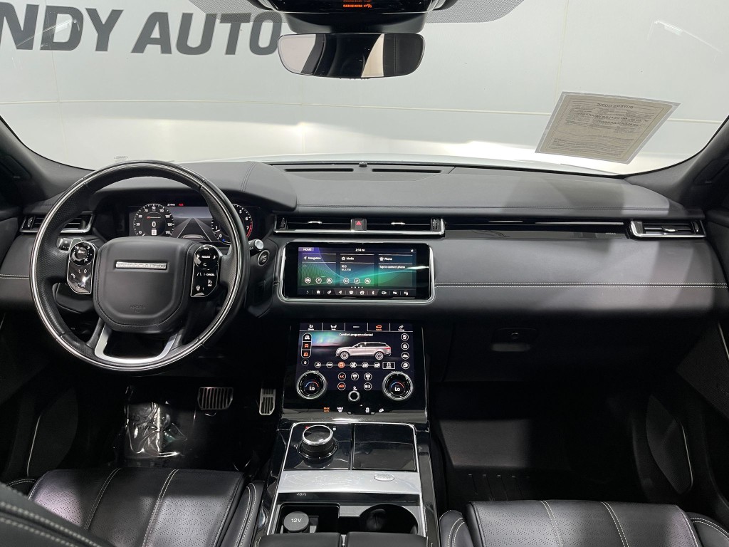 2018 Land Rover Range Rover Image 18