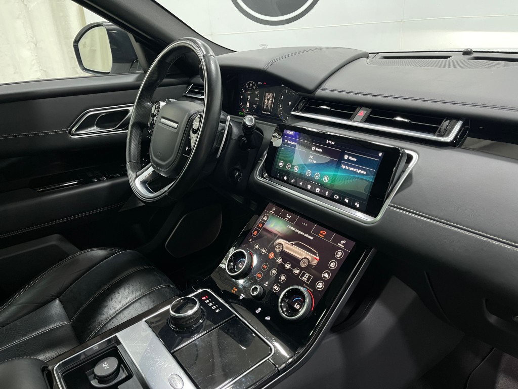 2018 Land Rover Range Rover Image 19