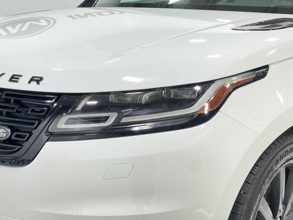 2018 Land Rover Range Rover Image 32
