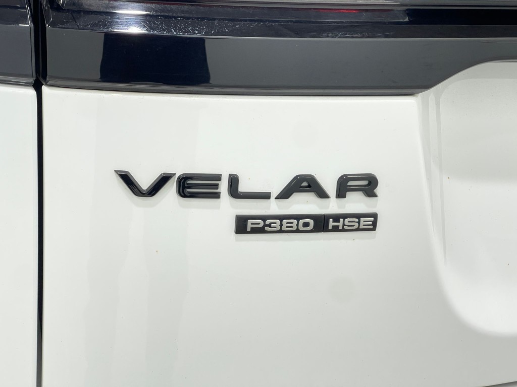 2018 Land Rover Range Rover Image 38
