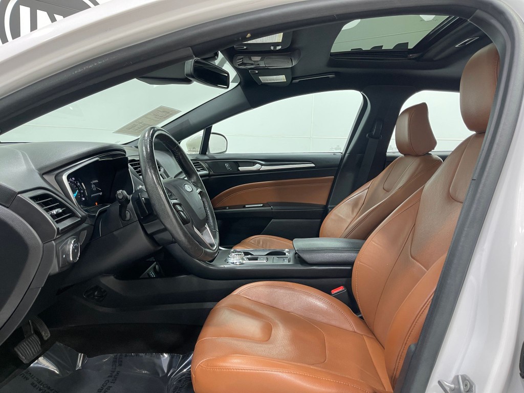 2020 Ford Fusion Image 13