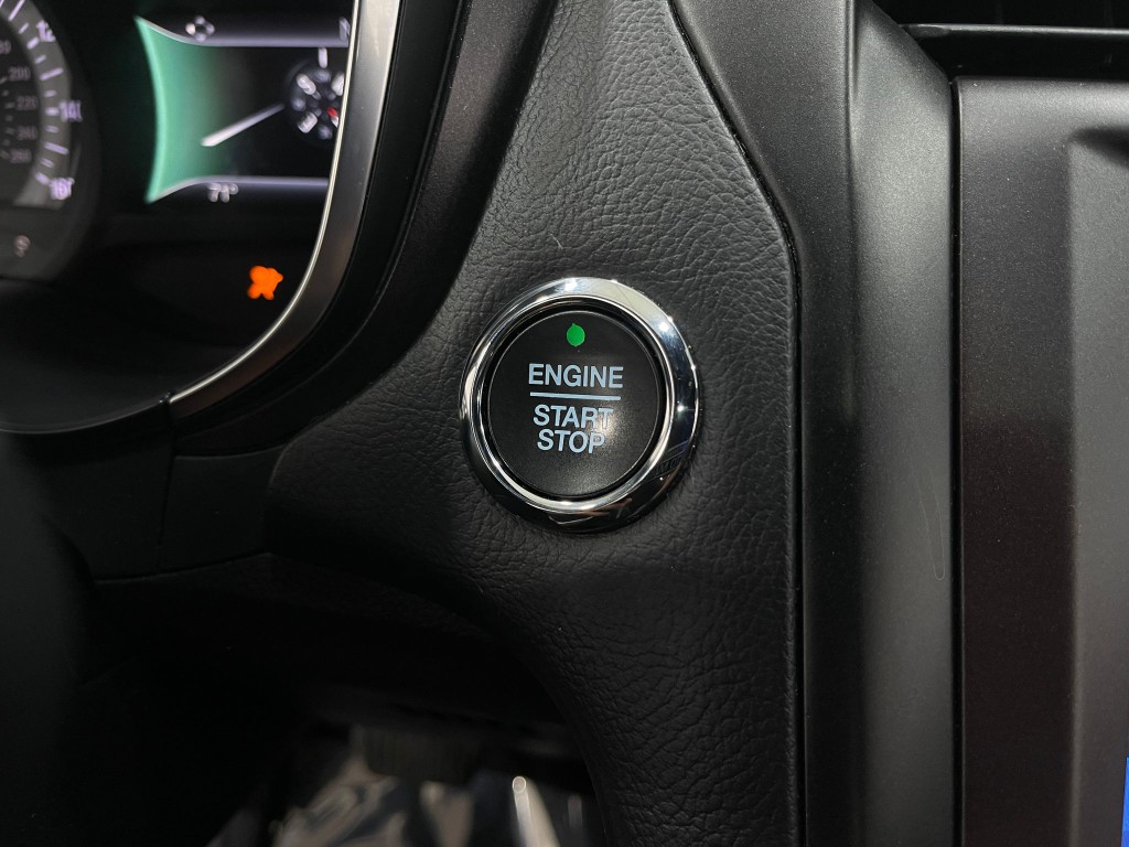 2020 Ford Fusion Image 21