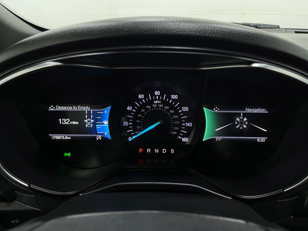 2020 Ford Fusion Image 23