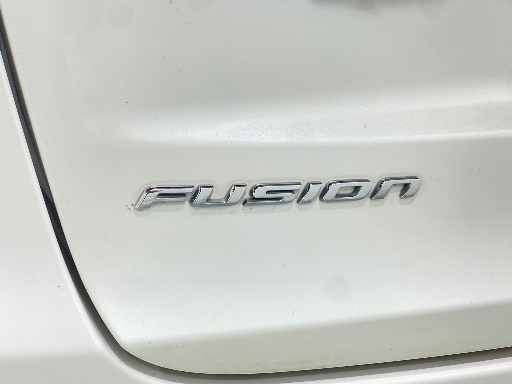 2020 Ford Fusion Image 37