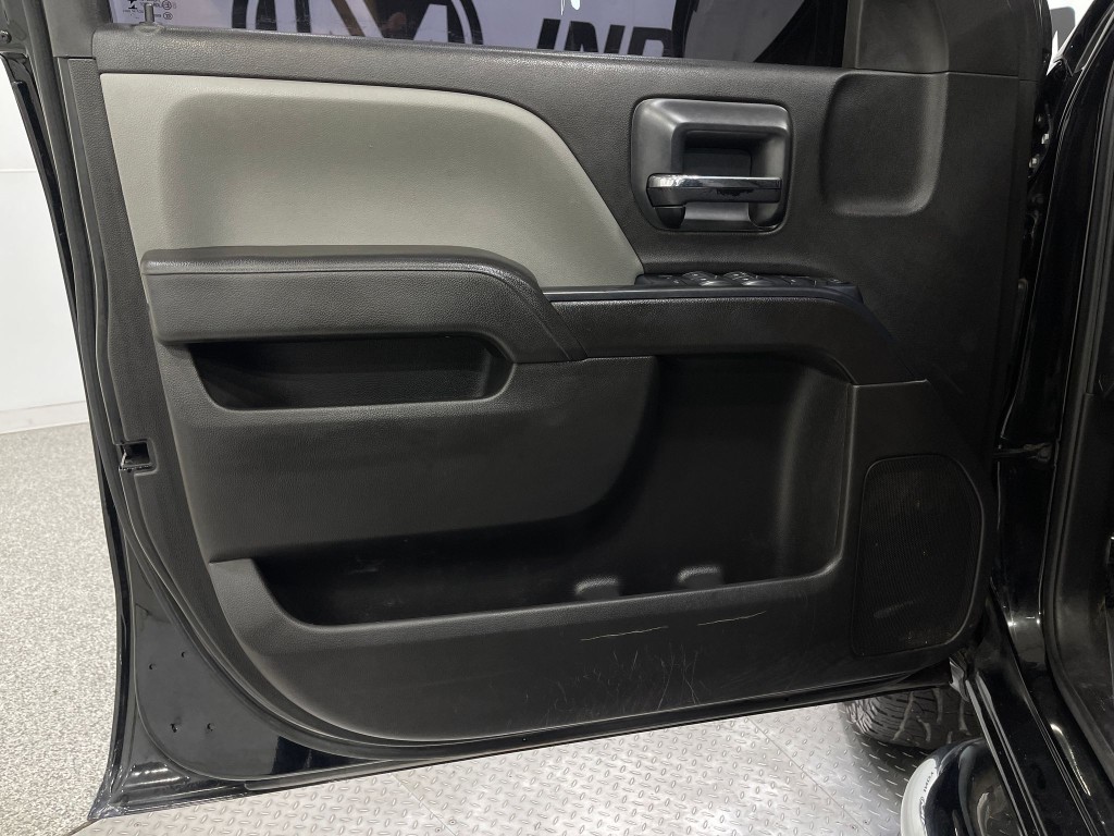 2018 Chevrolet Silverado 1500 Image 13