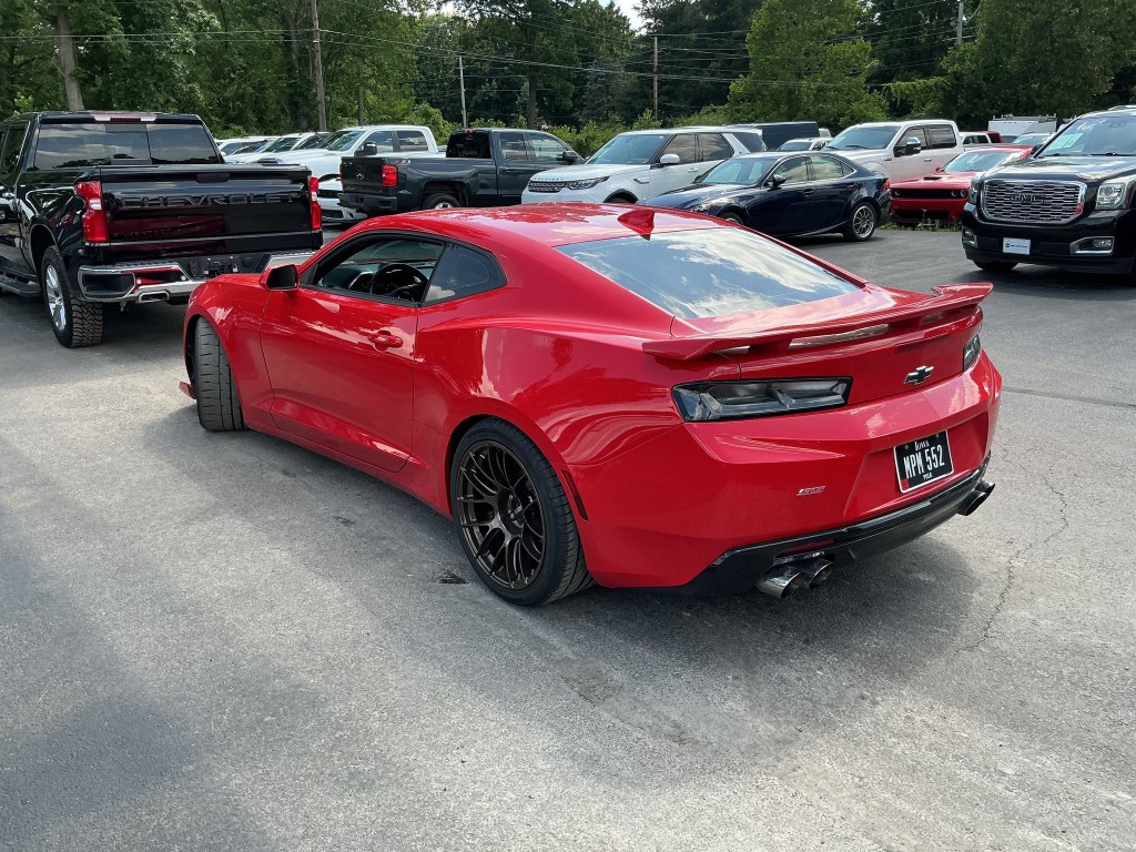 2018 Chevrolet Camaro Image 4