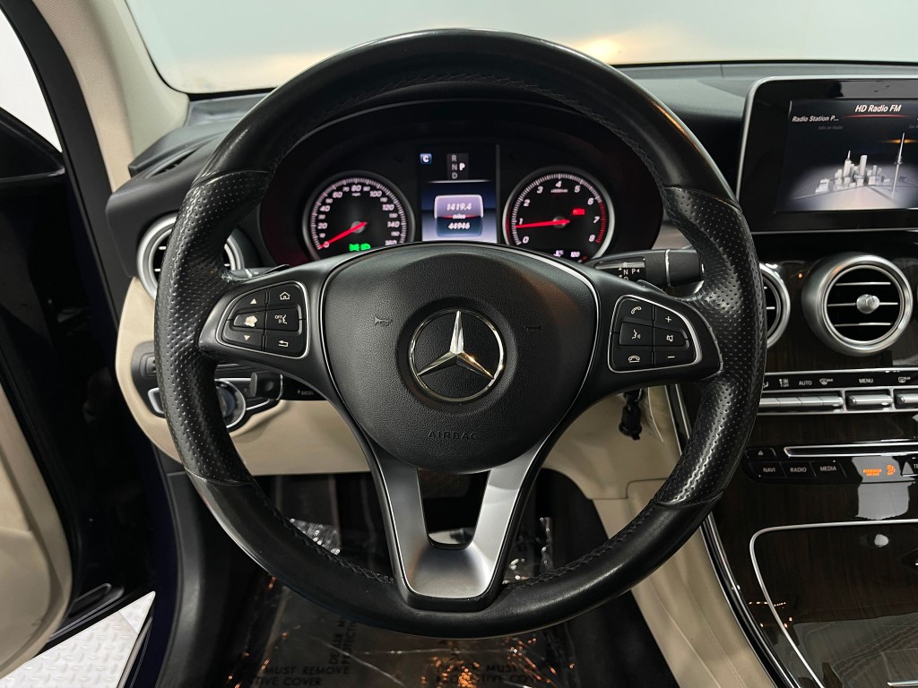 2016 Mercedes-Benz GLC-Class Image 18
