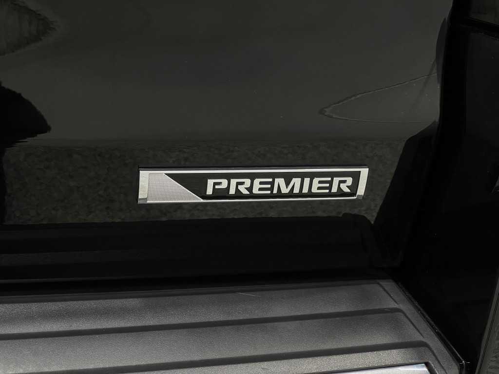 2017 Chevrolet Tahoe Image 42