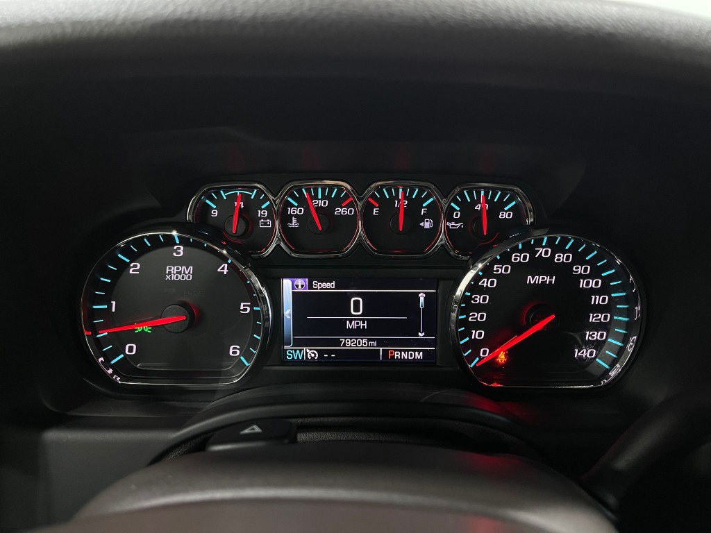 2015 Chevrolet Tahoe Image 24