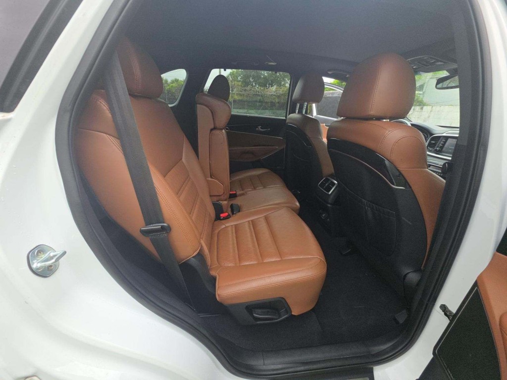 2019 Kia Sorento Image 10