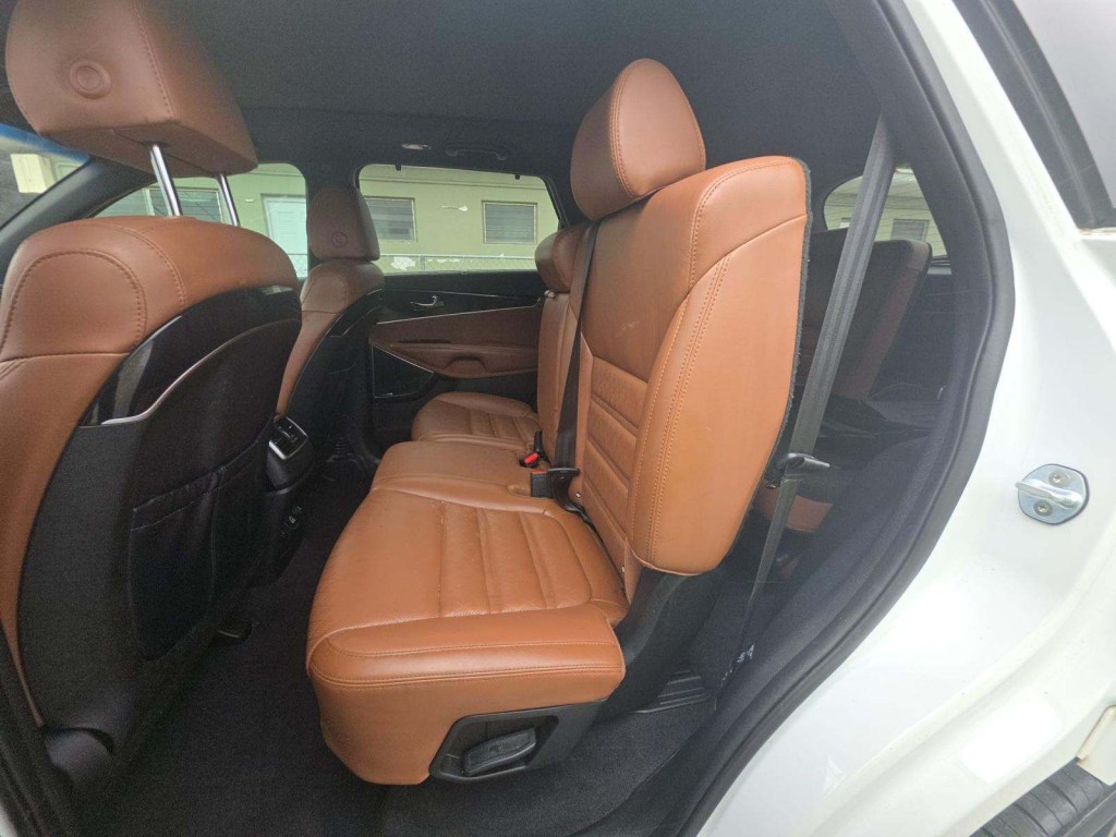 2019 Kia Sorento Image 11