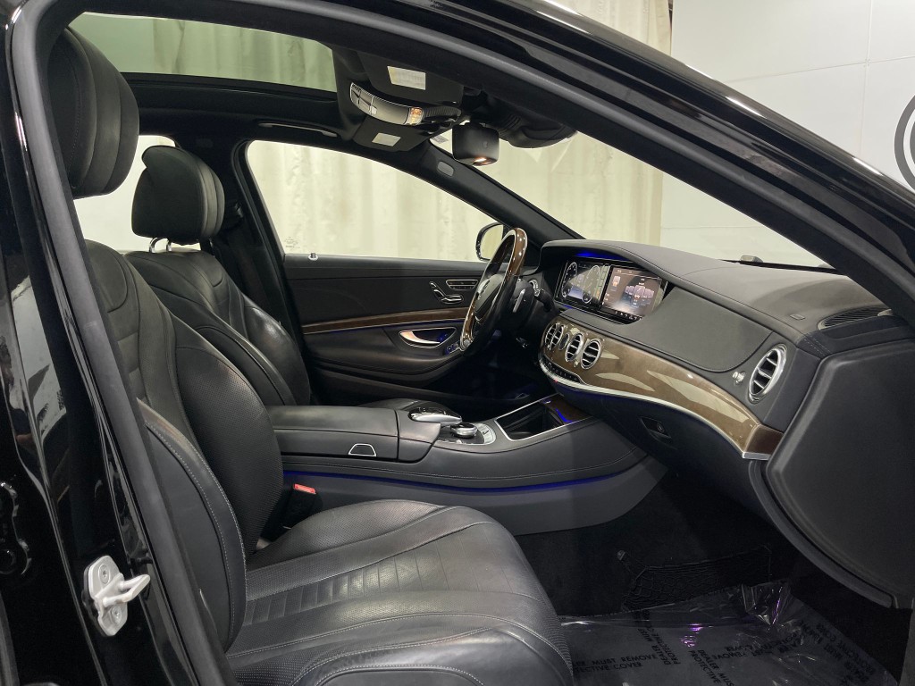 2015 Mercedes-Benz S-Class Image 33