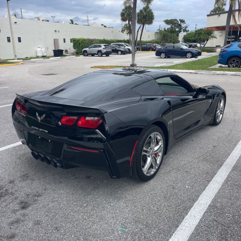 2016 Chevrolet Corvette Image 4
