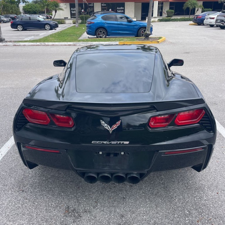 2016 Chevrolet Corvette Image 5