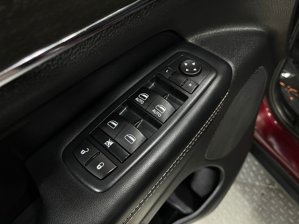 2016 Jeep Grand Cherokee Image 16