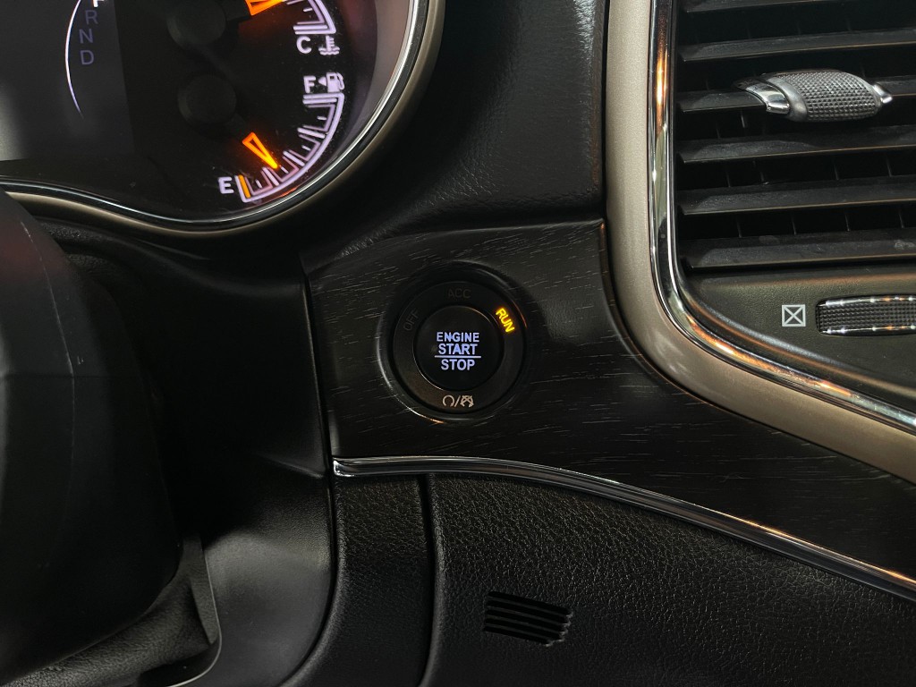 2016 Jeep Grand Cherokee Image 21