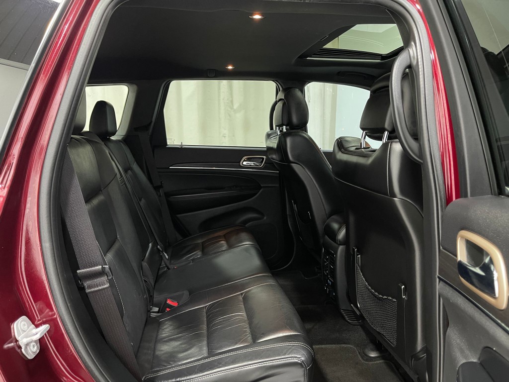 2016 Jeep Grand Cherokee Image 31