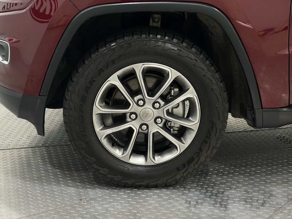 2016 Jeep Grand Cherokee Image 35