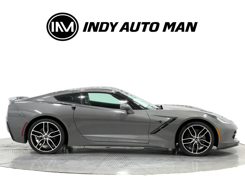 2016 Chevrolet Corvette Image 3