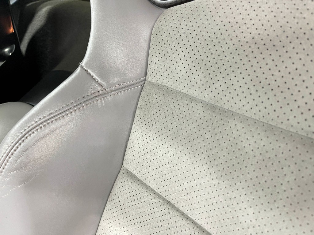 2016 Chevrolet Corvette Image 15