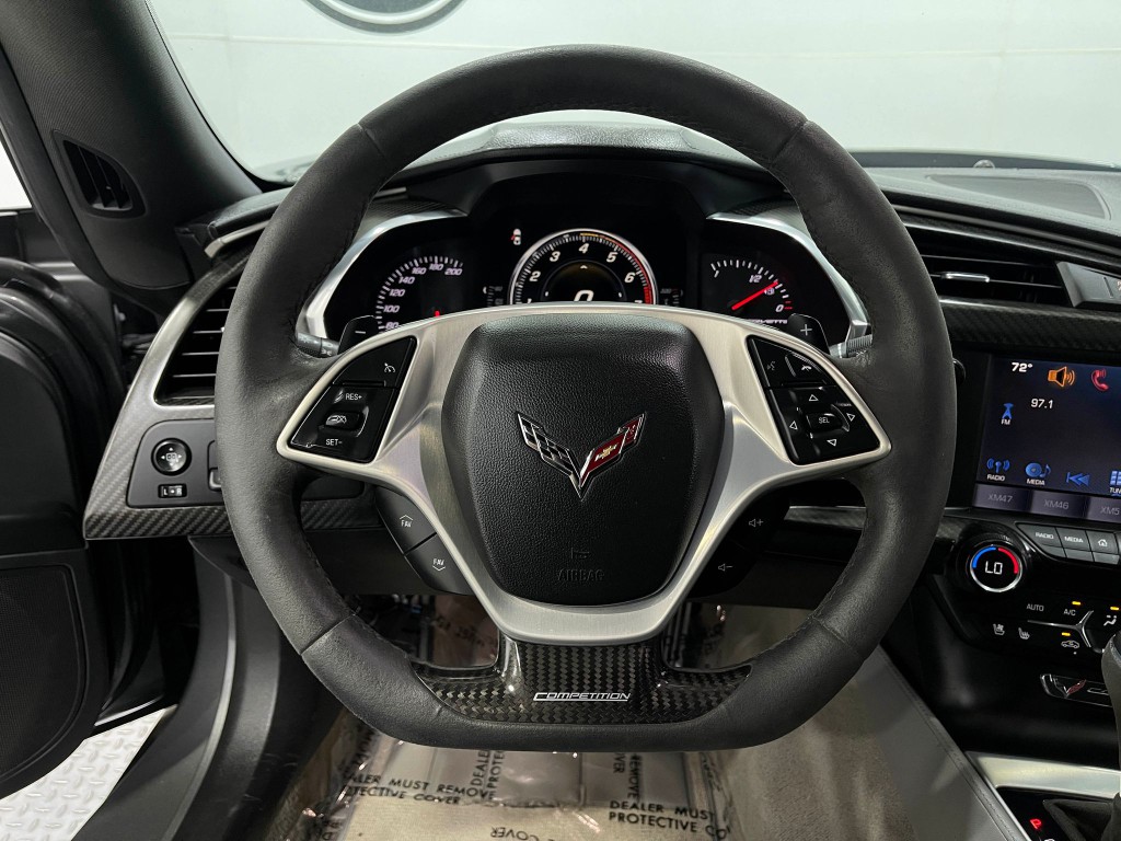 2016 Chevrolet Corvette Image 19