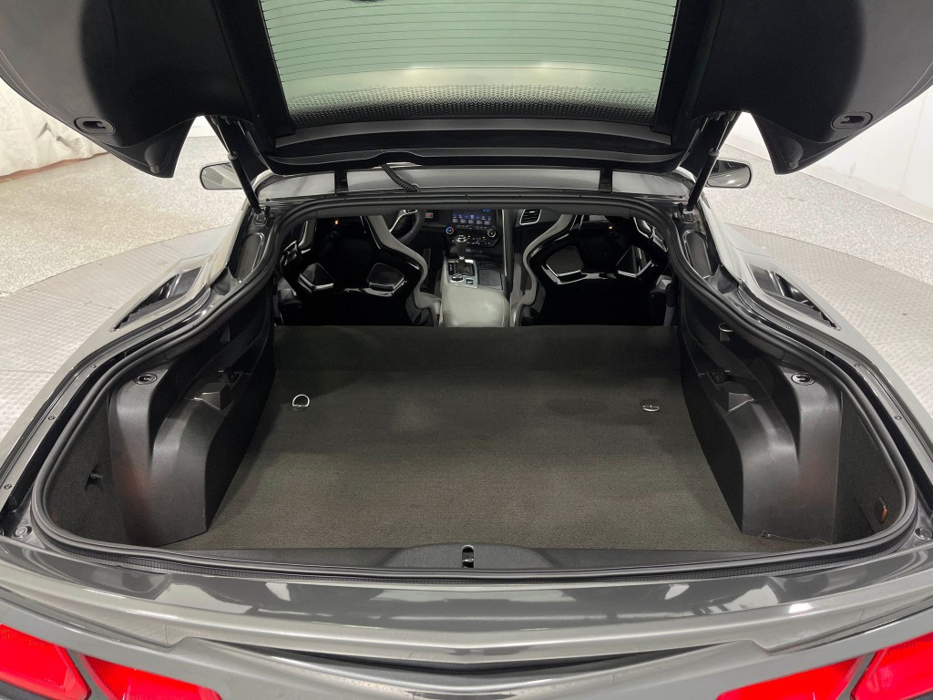 2016 Chevrolet Corvette Image 22