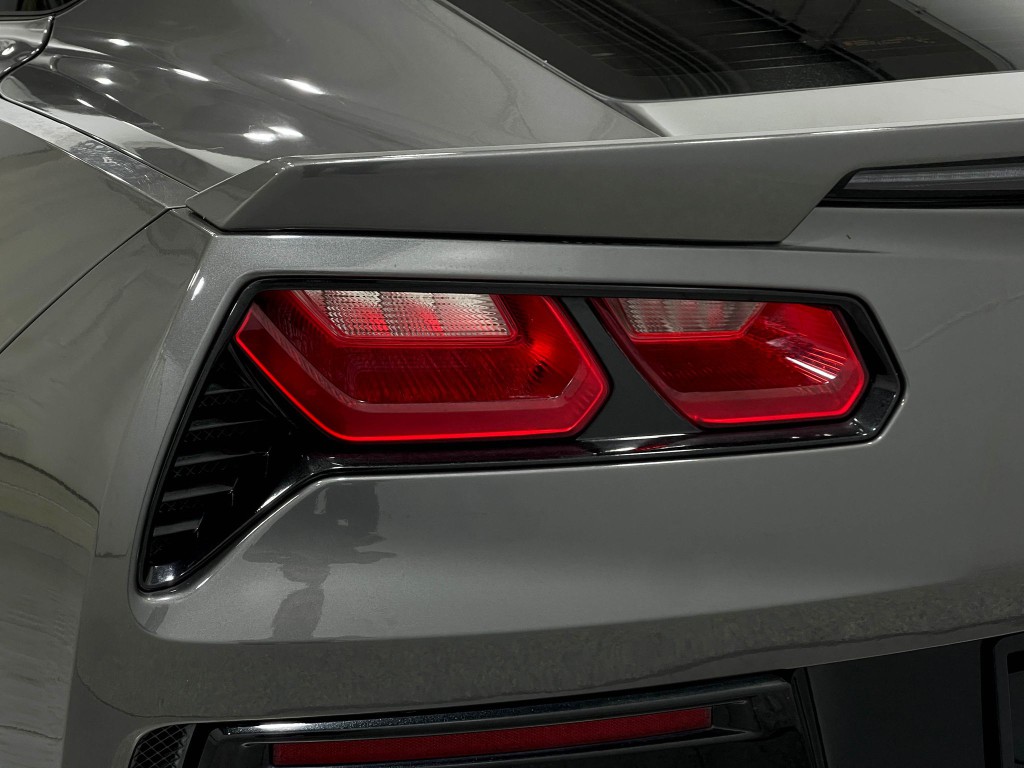 2016 Chevrolet Corvette Image 28