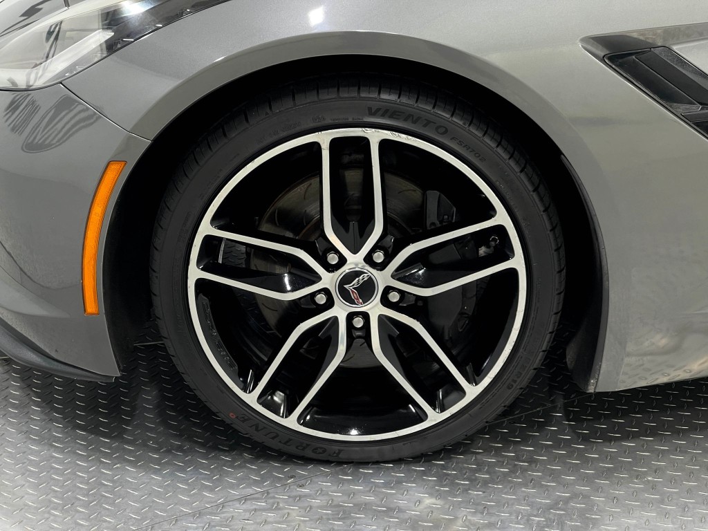 2016 Chevrolet Corvette Image 29