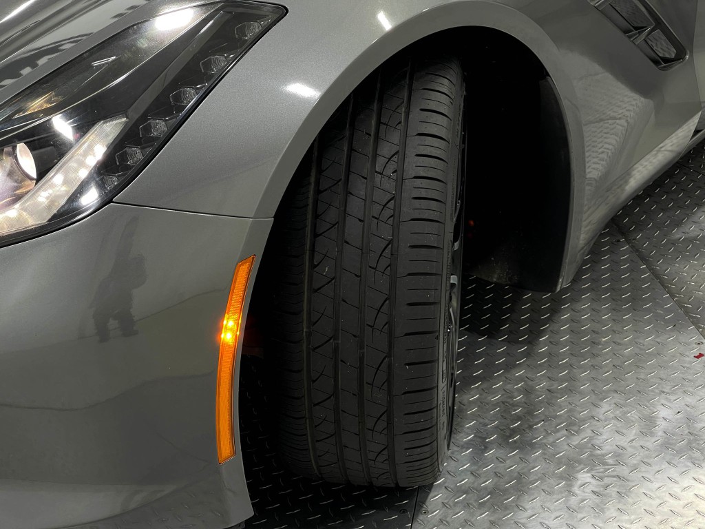 2016 Chevrolet Corvette Image 30