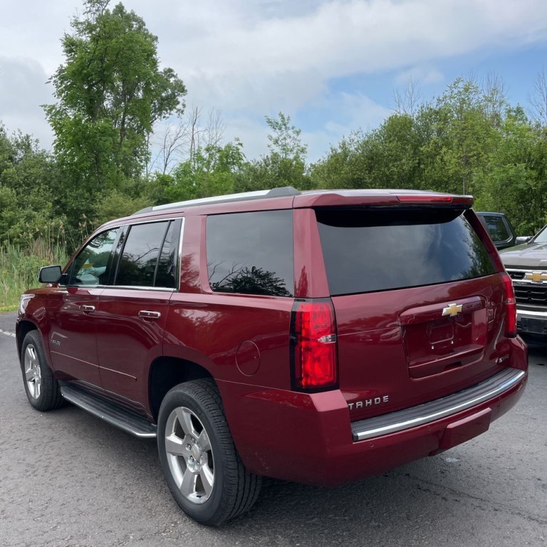 2017 Chevrolet Tahoe Image 4