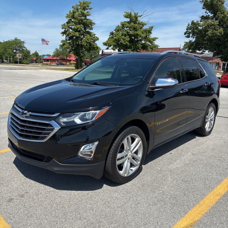 2018 Chevrolet Equinox Image 2