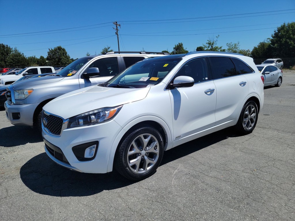 2018 Kia Sorento Image 2