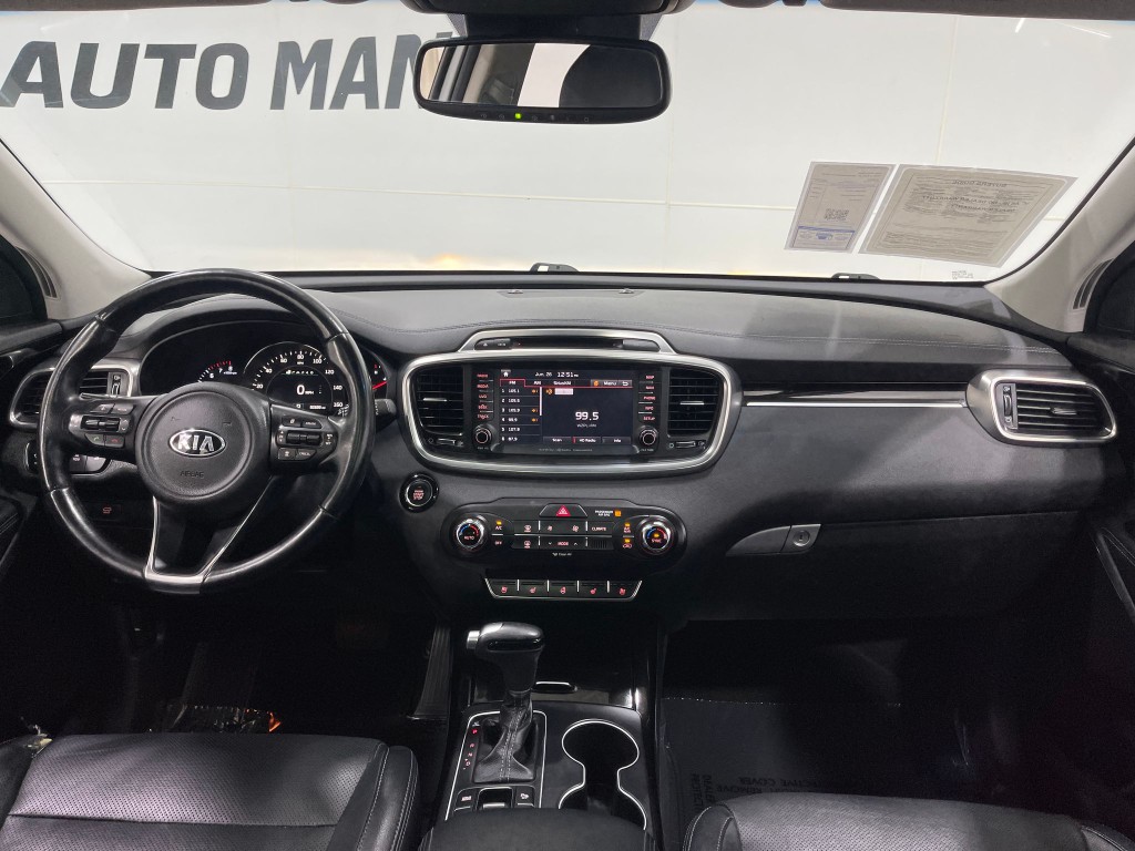 2018 Kia Sorento Image 18