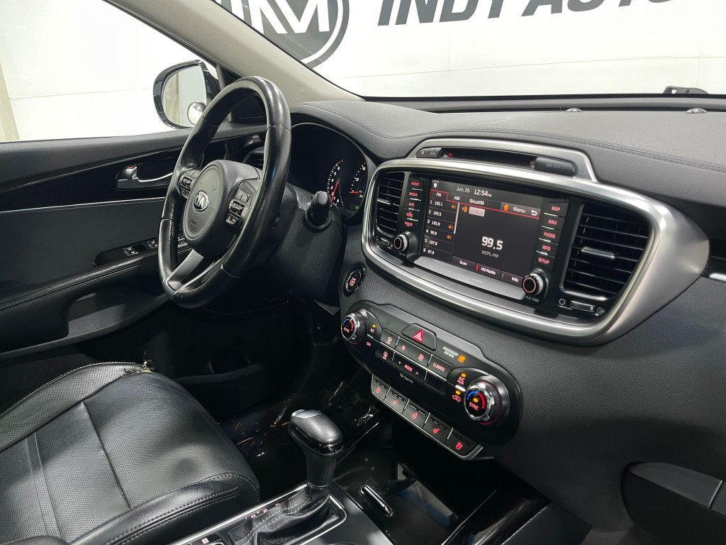 2018 Kia Sorento Image 19