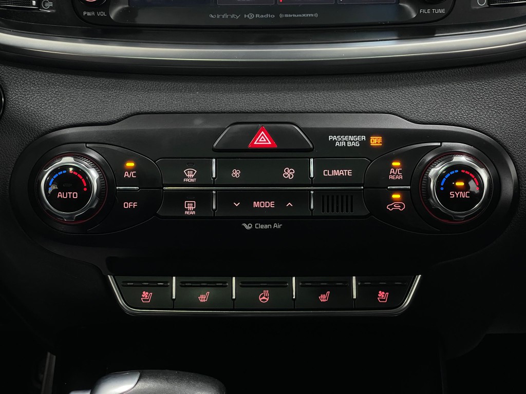2018 Kia Sorento Image 24