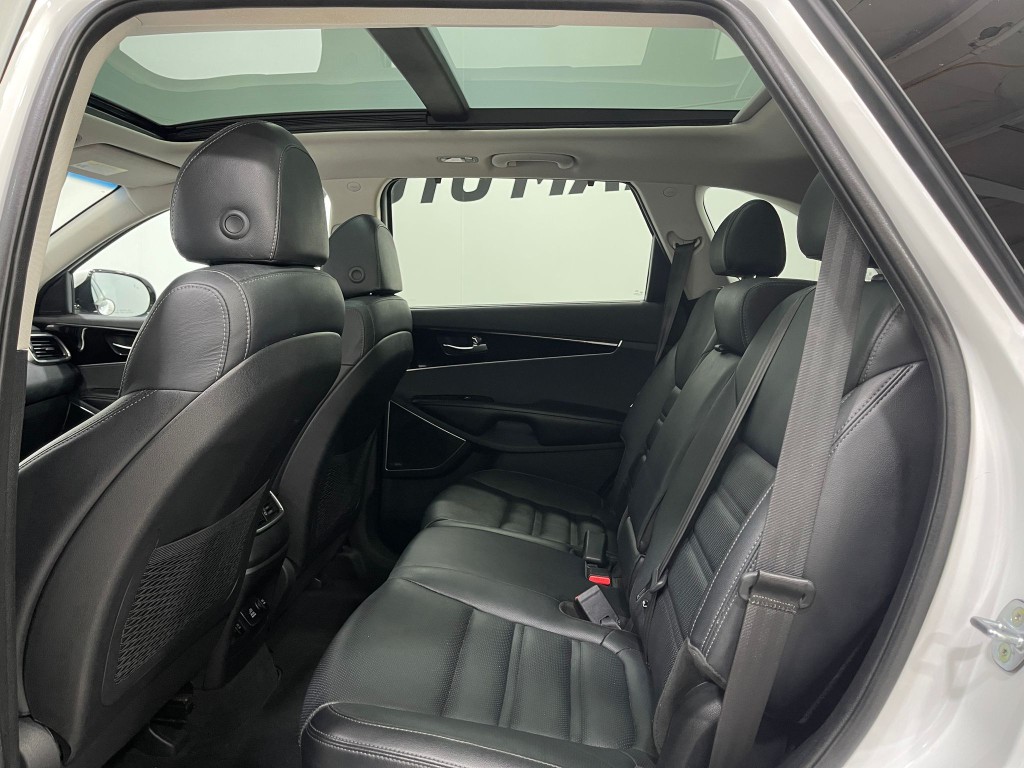 2018 Kia Sorento Image 29