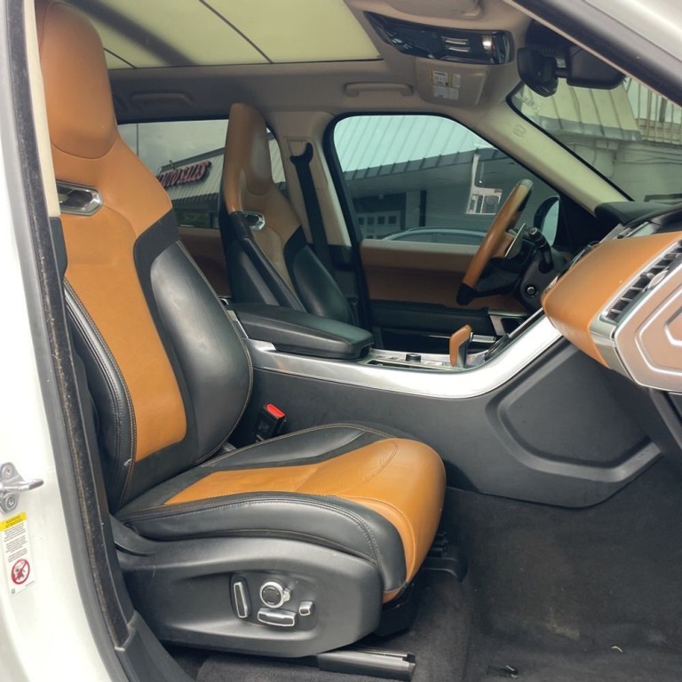 2019 Land Rover Range Rover Sport Image 6