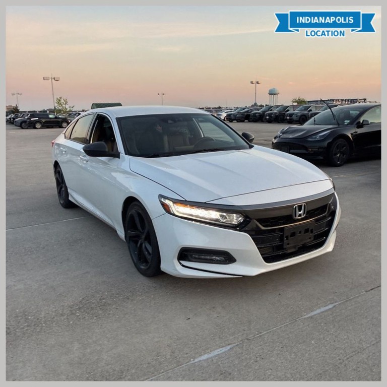 2019 Honda Accord Image 1
