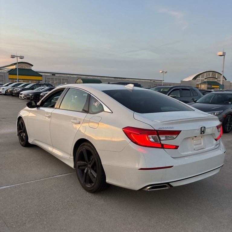 2019 Honda Accord Image 4