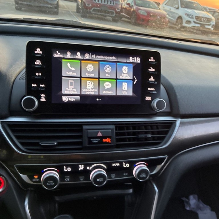 2019 Honda Accord Image 8