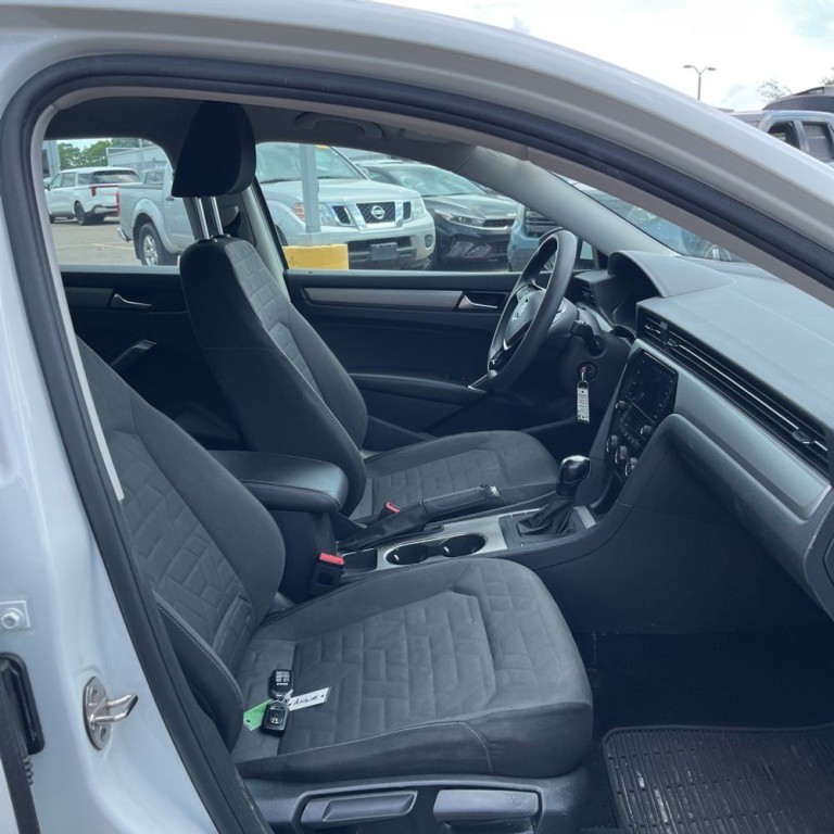 2020 Volkswagen Passat Image 6
