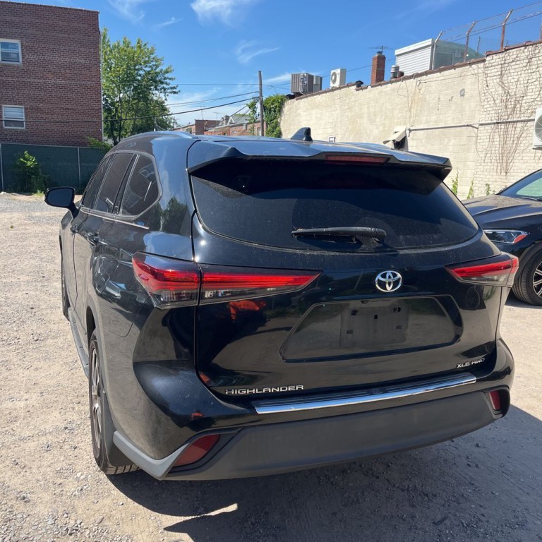 2020 Toyota Highlander Image 4