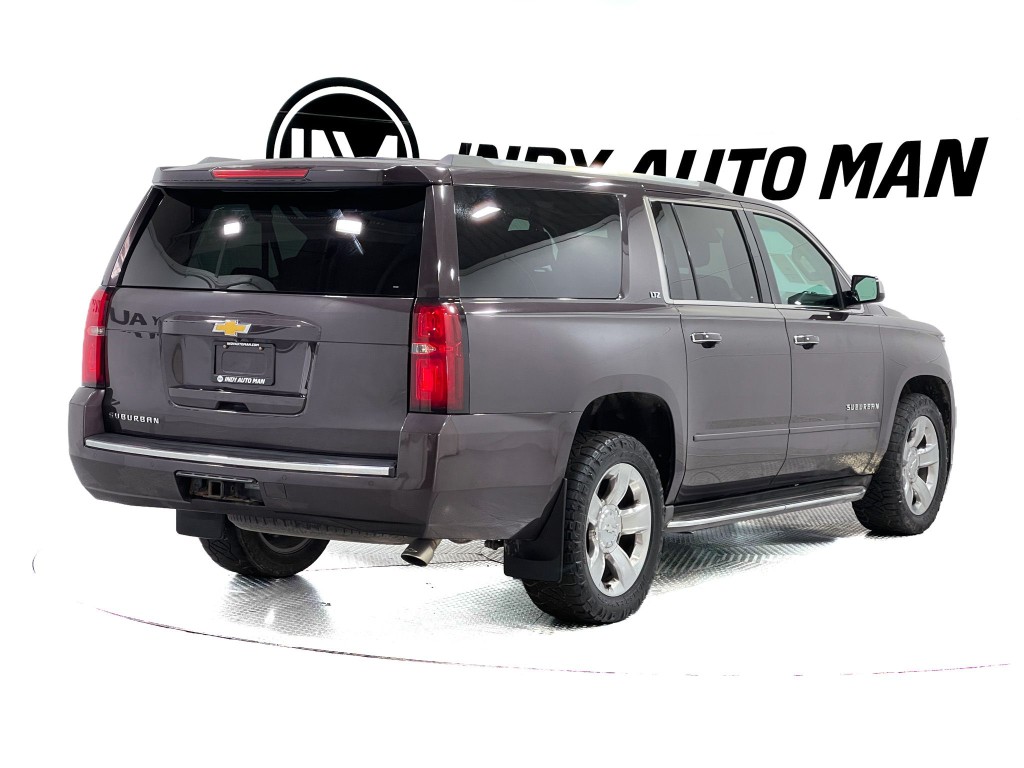 2015 Chevrolet Suburban Image 4