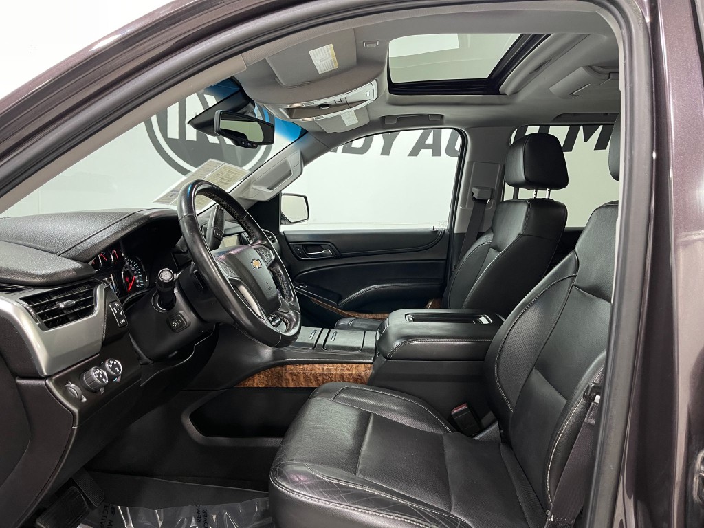 2015 Chevrolet Suburban Image 13