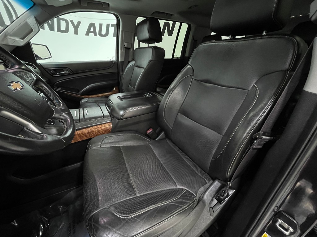 2015 Chevrolet Suburban Image 14